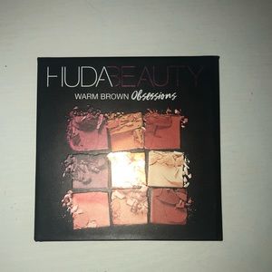 Huda Beauty Warm Brown Obsessions Palette